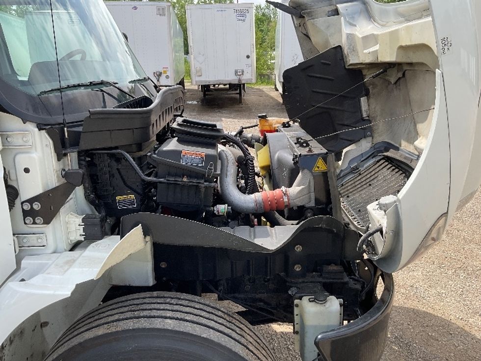 Refrigerated Truck-Light and Medium Duty Trucks-International-2020-MV607-La Porte-IN-195,611\n\t\tmiles-$ 43,250 - Image 22
