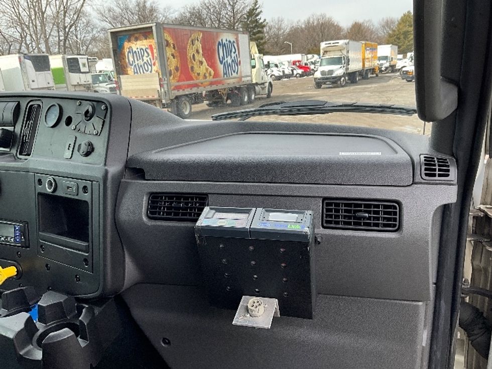 Refrigerated Truck-Light and Medium Duty Trucks-International-2020-MV607-Lancaster-PA-186,611\n\t\tmiles-$ 44,500 - Image 20