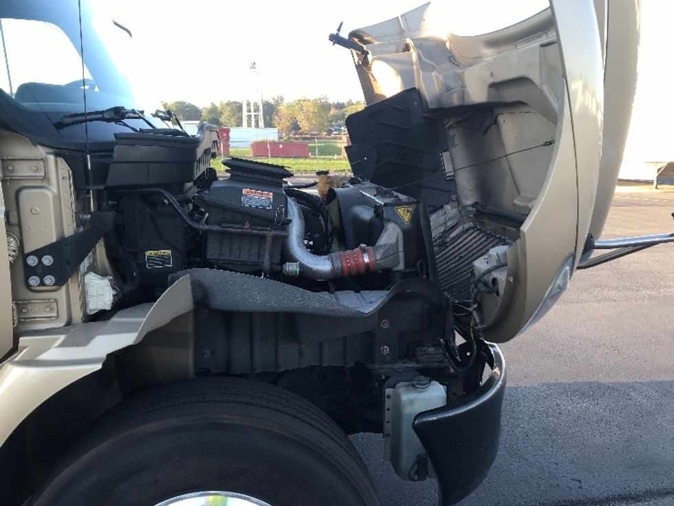 Refrigerated Truck-Light and Medium Duty Trucks-International-2020-MV607-Lancaster-PA-232,723\n\t\tmiles-$ 43,500 - Image 23