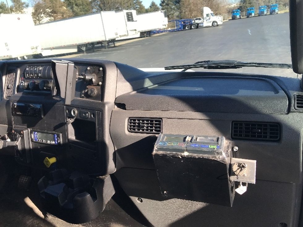 Refrigerated Truck-Light and Medium Duty Trucks-International-2020-MV607-Lancaster-PA-234,665\n\t\tmiles-$ 38,250 - Image 21