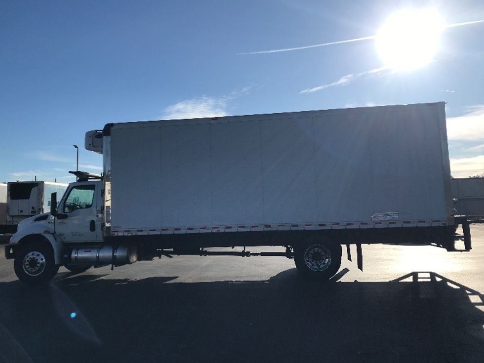Refrigerated Truck-Light and Medium Duty Trucks-International-2020-MV607-Lancaster-PA-234,665\n\t\tmiles-$ 38,250 - Image 4