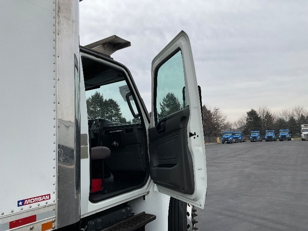 Refrigerated Truck-Light and Medium Duty Trucks-International-2020-MV607-Lancaster-PA-268,826\n\t\tmiles-$ 32,500 - Image 20
