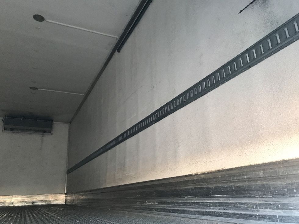 Refrigerated Truck-Light and Medium Duty Trucks-International-2020-MV607-Lancaster-PA-303,351\n\t\tmiles-$ 25,500 - Image 12