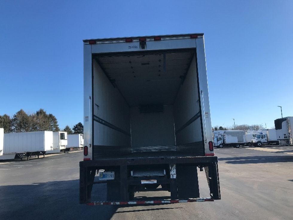 Refrigerated Truck-Light and Medium Duty Trucks-International-2020-MV607-Lancaster-PA-303,351\n\t\tmiles-$ 25,500 - Image 9