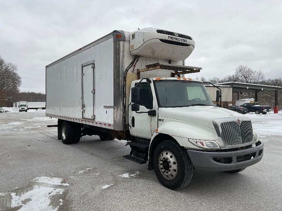 Refrigerated Truck-Light and Medium Duty Trucks-International-2020-MV607-Lansing-MI-462,848\n\t\tmiles-$ 21,750 - Image 1