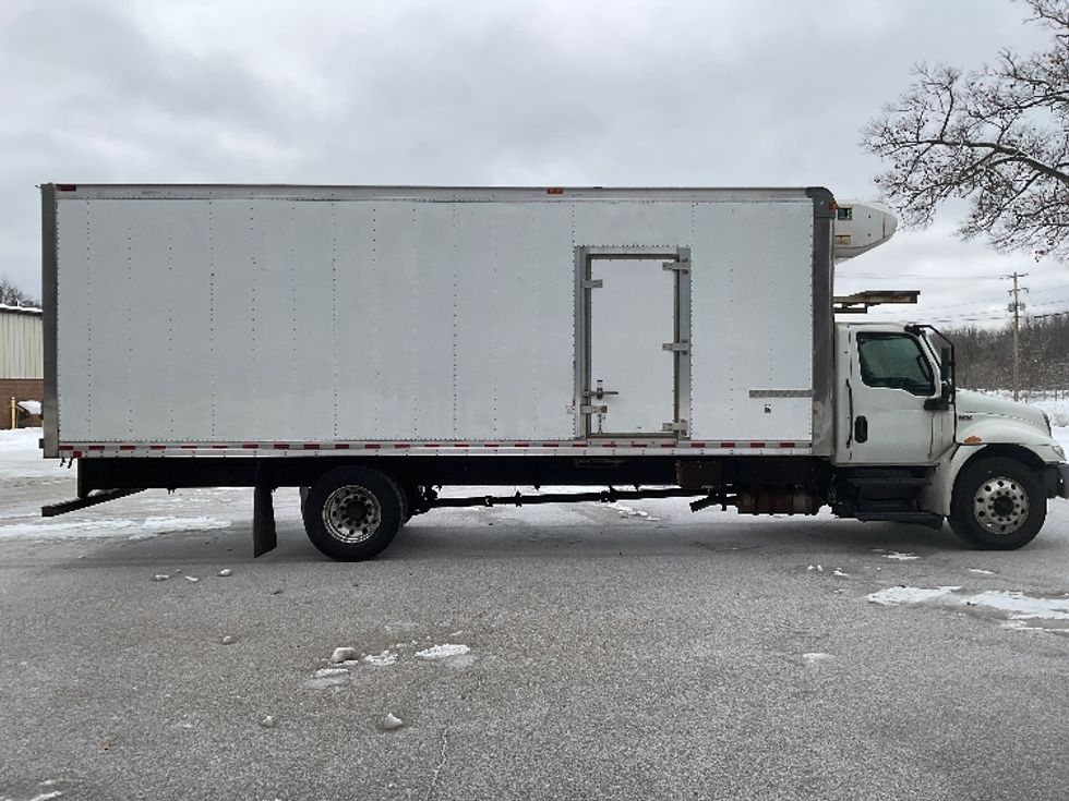 Refrigerated Truck-Light and Medium Duty Trucks-International-2020-MV607-Lansing-MI-462,848\n\t\tmiles-$ 21,750 - Image 15