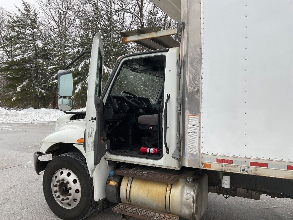 Refrigerated Truck-Light and Medium Duty Trucks-International-2020-MV607-Lansing-MI-462,848\n\t\tmiles-$ 21,750 - Image 16