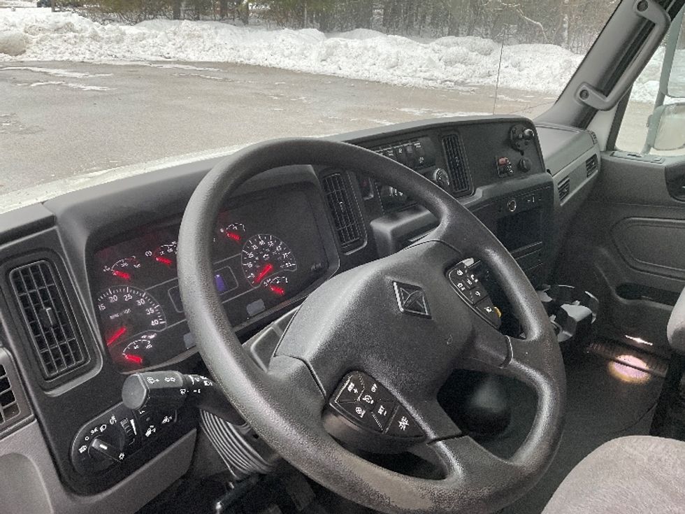 Refrigerated Truck-Light and Medium Duty Trucks-International-2020-MV607-Lansing-MI-462,848\n\t\tmiles-$ 21,750 - Image 17