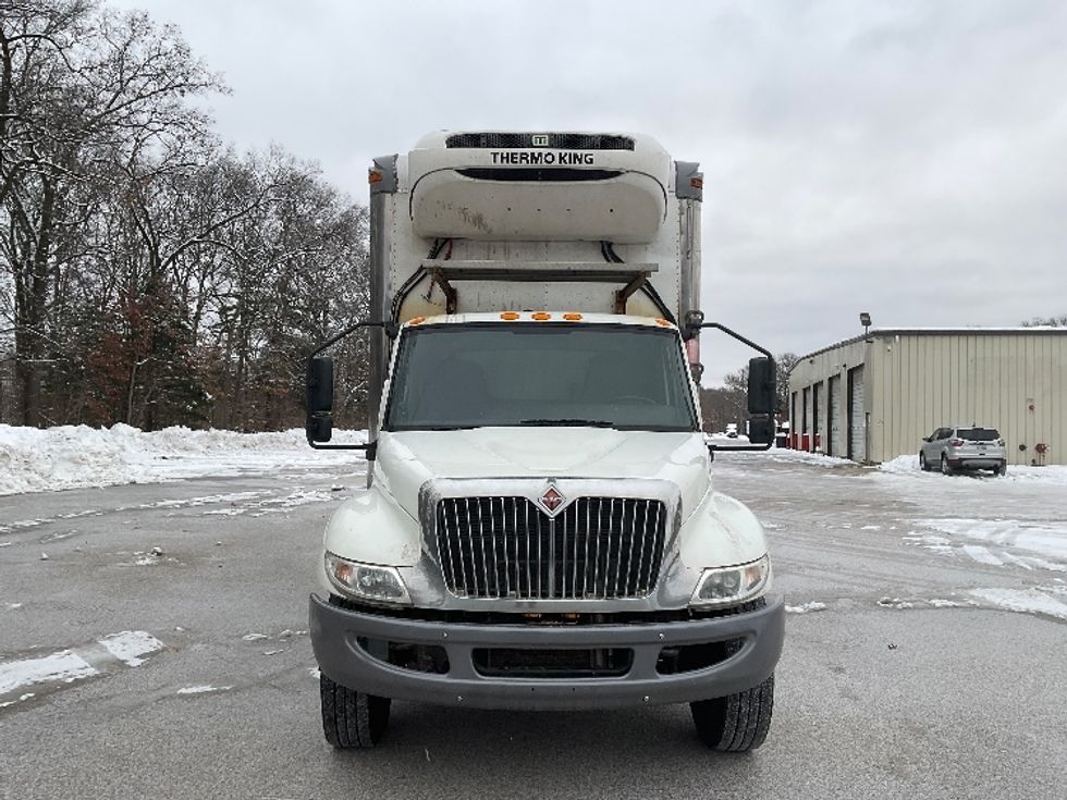 Refrigerated Truck-Light and Medium Duty Trucks-International-2020-MV607-Lansing-MI-462,848\n\t\tmiles-$ 21,750 - Image 2