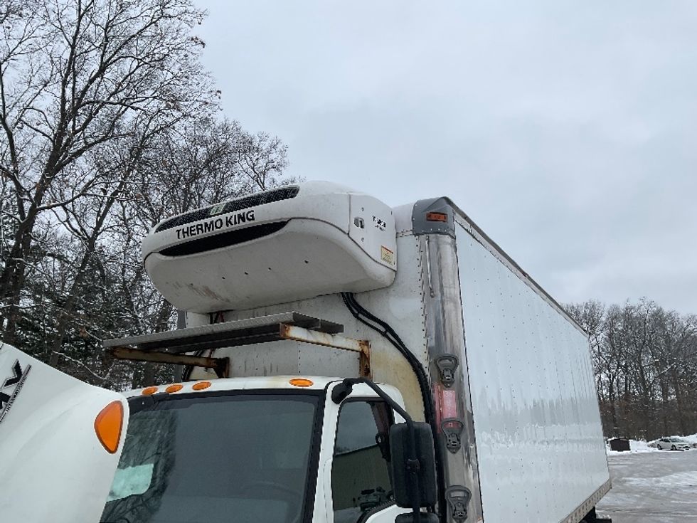 Refrigerated Truck-Light and Medium Duty Trucks-International-2020-MV607-Lansing-MI-462,848\n\t\tmiles-$ 21,750 - Image 25