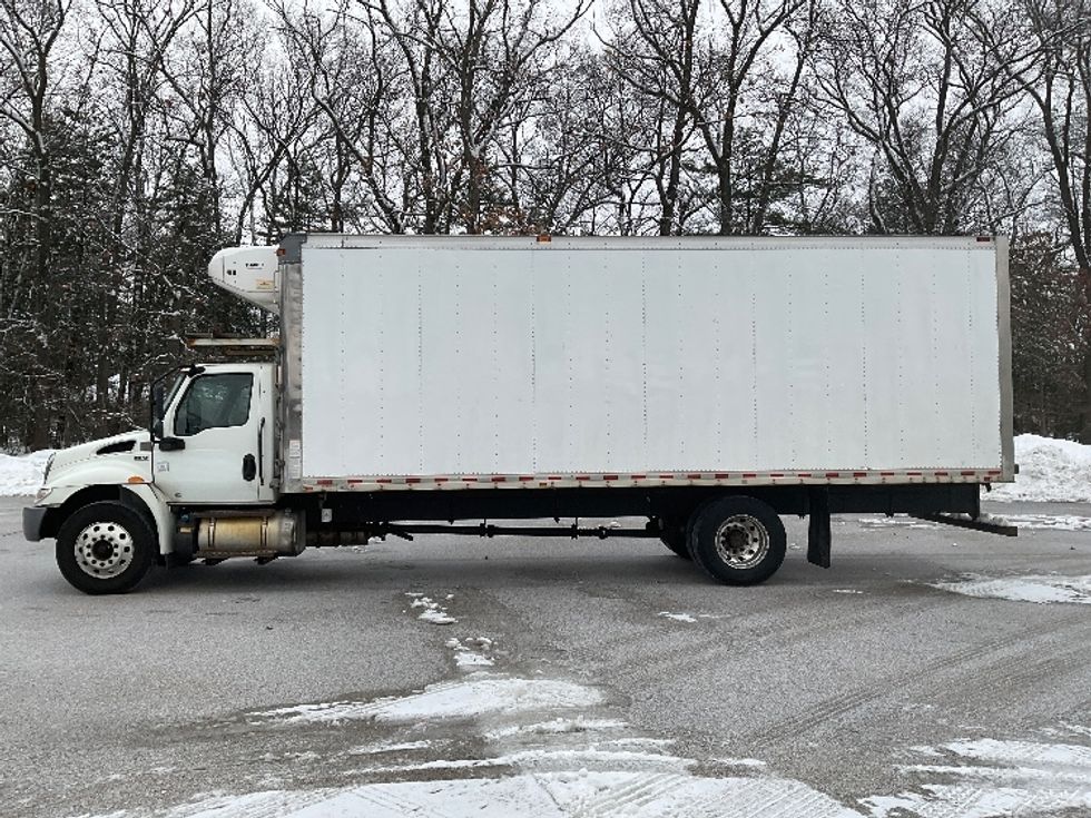Refrigerated Truck-Light and Medium Duty Trucks-International-2020-MV607-Lansing-MI-462,848\n\t\tmiles-$ 21,750 - Image 4