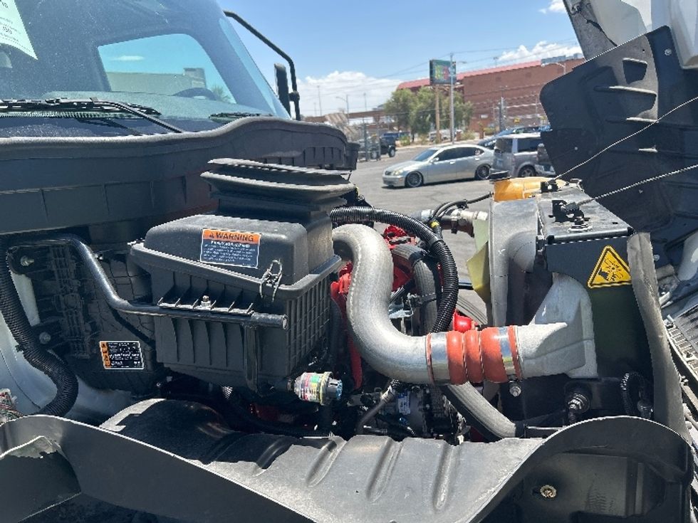 Refrigerated Truck-Light and Medium Duty Trucks-International-2020-MV607-Las Vegas-NV-137,580\n\t\tmiles-$ 67,250 - Image 23