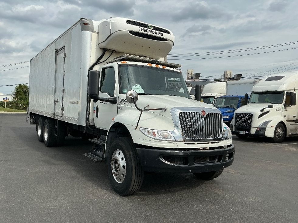 Refrigerated Truck-Light and Medium Duty Trucks-International-2020-MV607-Linden-NJ-153,163\n\t\tmiles-$ 57,000 - Image 1