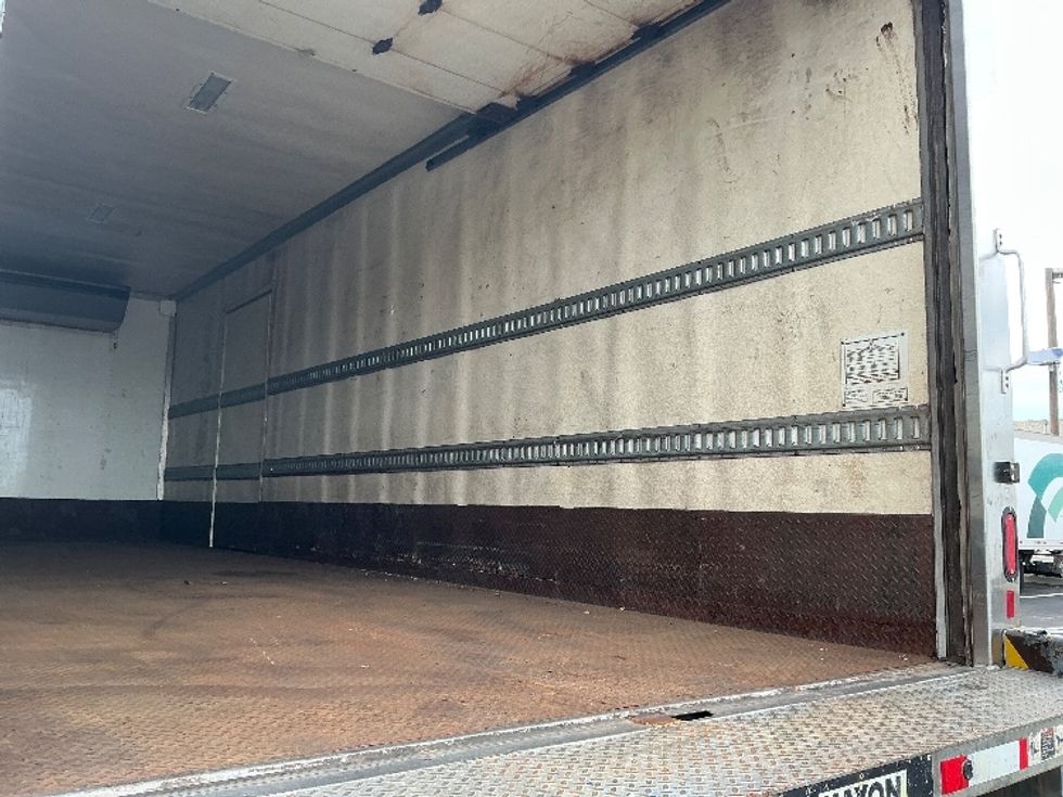 Refrigerated Truck-Light and Medium Duty Trucks-International-2020-MV607-Linden-NJ-153,163\n\t\tmiles-$ 57,000 - Image 12