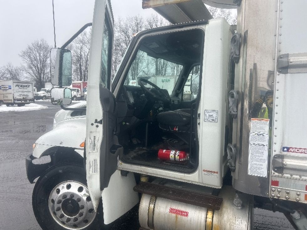 Refrigerated Truck-Light and Medium Duty Trucks-International-2020-MV607-Liverpool-NY-170,074\n\t\tmiles-$ 49,000 - Image 16