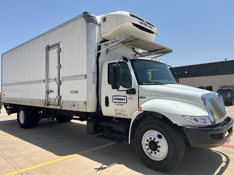 Refrigerated Truck-Light and Medium Duty Trucks-International-2020-MV607-Lubbock-TX-202,099\n\t\tmiles-$ 56,500 - Image 1