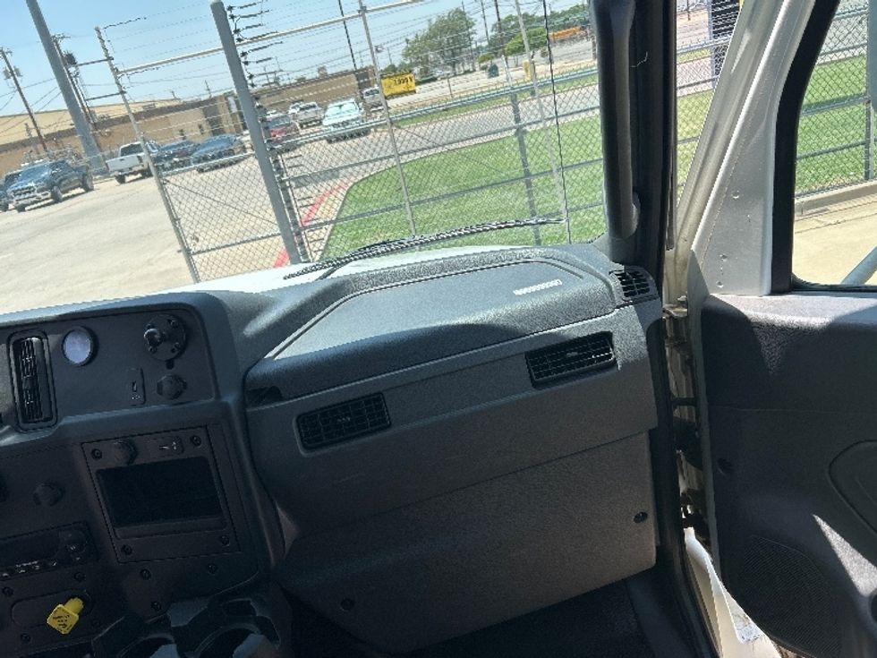 Refrigerated Truck-Light and Medium Duty Trucks-International-2020-MV607-Lubbock-TX-202,099\n\t\tmiles-$ 56,500 - Image 21