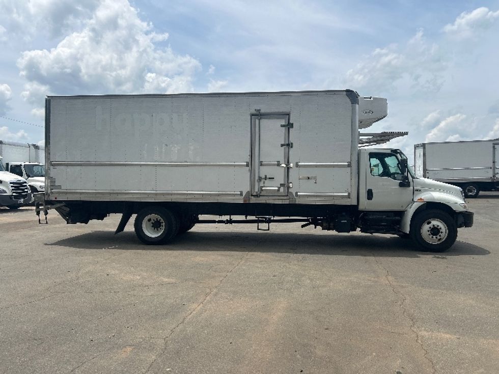 Refrigerated Truck-Light and Medium Duty Trucks-International-2020-MV607-Mebane-NC-140,375\n\t\tmiles-$ 68,750 - Image 15