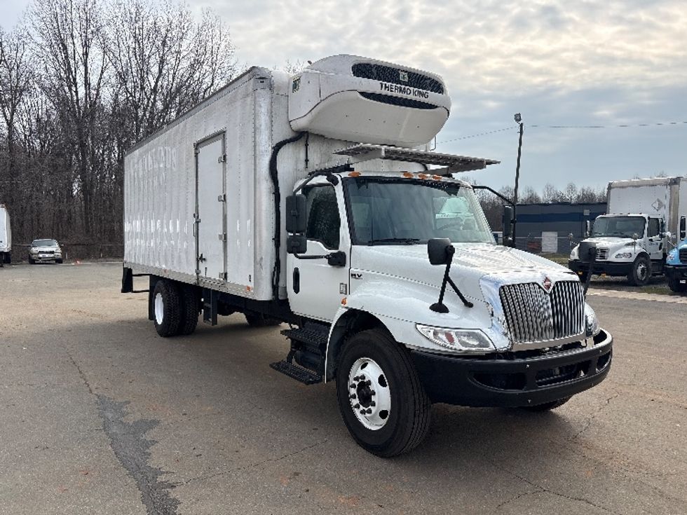Refrigerated Truck-Light and Medium Duty Trucks-International-2020-MV607-Mebane-NC-228,902\n\t\tmiles-$ 44,250 - Image 1