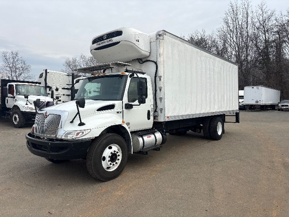 Refrigerated Truck-Light and Medium Duty Trucks-International-2020-MV607-Mebane-NC-228,902\n\t\tmiles-$ 44,250 - Image 3