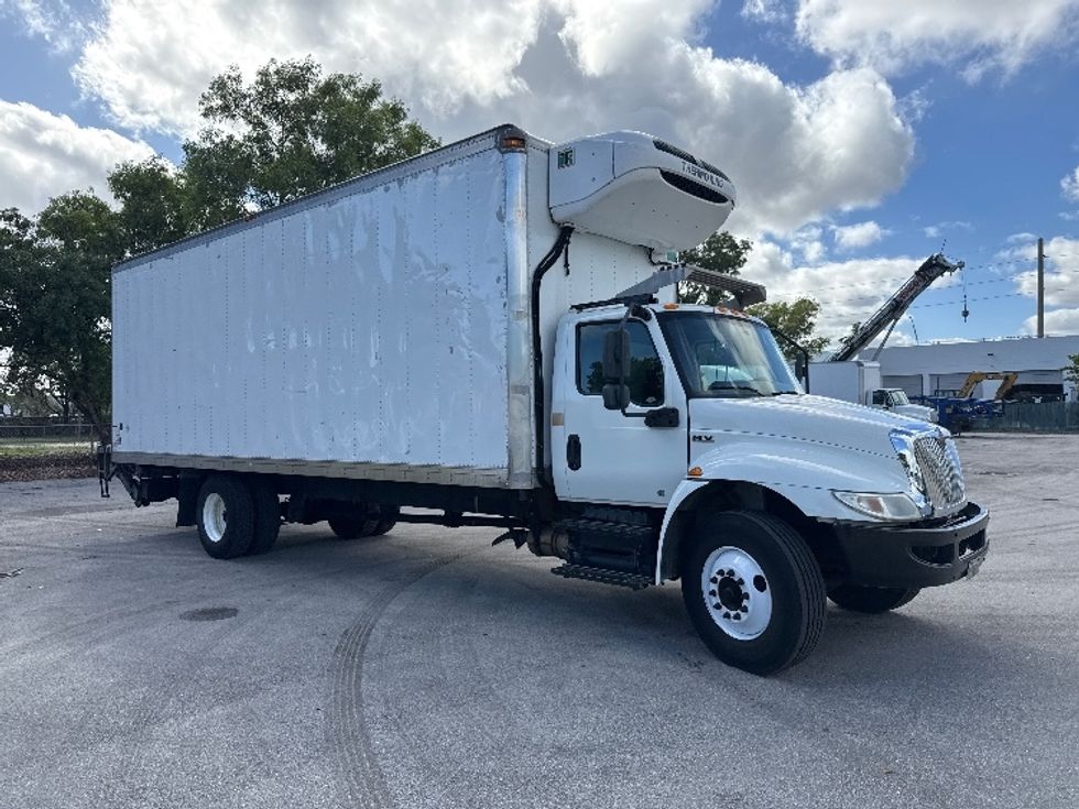 Refrigerated Truck-Light and Medium Duty Trucks-International-2020-MV607-Medley-FL-232,164\n\t\tmiles-$ 35,250 - Image 1