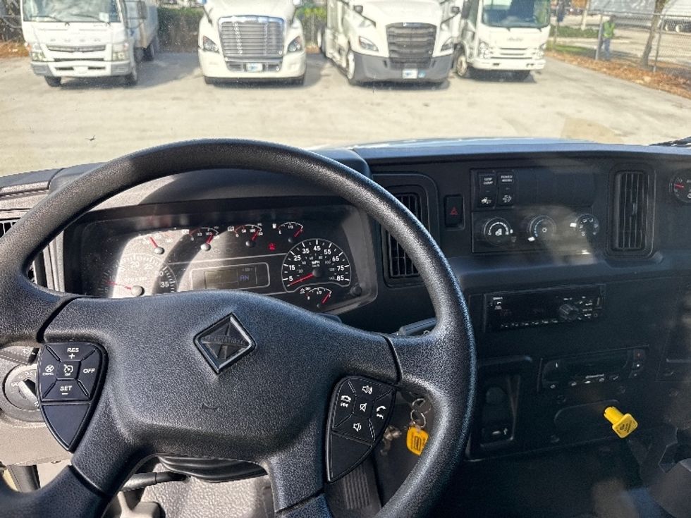 Refrigerated Truck-Light and Medium Duty Trucks-International-2020-MV607-Medley-FL-232,164\n\t\tmiles-$ 35,250 - Image 18