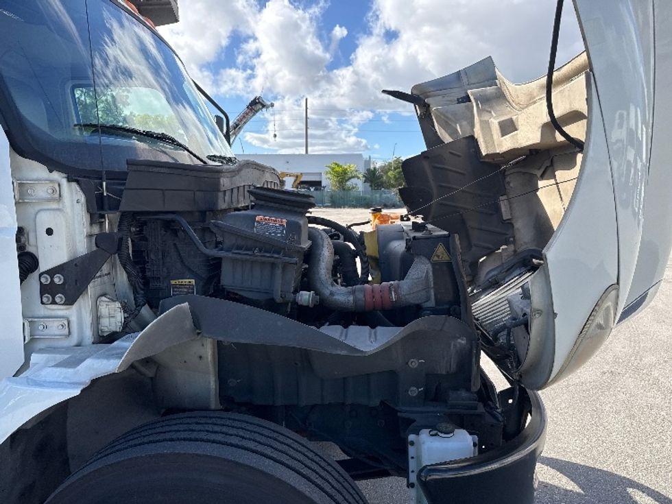 Refrigerated Truck-Light and Medium Duty Trucks-International-2020-MV607-Medley-FL-232,164\n\t\tmiles-$ 35,250 - Image 23