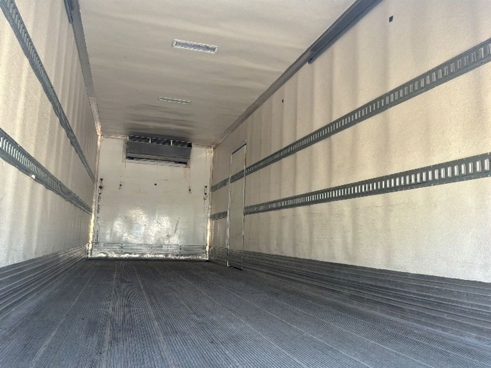 Refrigerated Truck-Light and Medium Duty Trucks-International-2020-MV607-Medley-FL-249,645\n\t\tmiles-$ 43,000 - Image 12