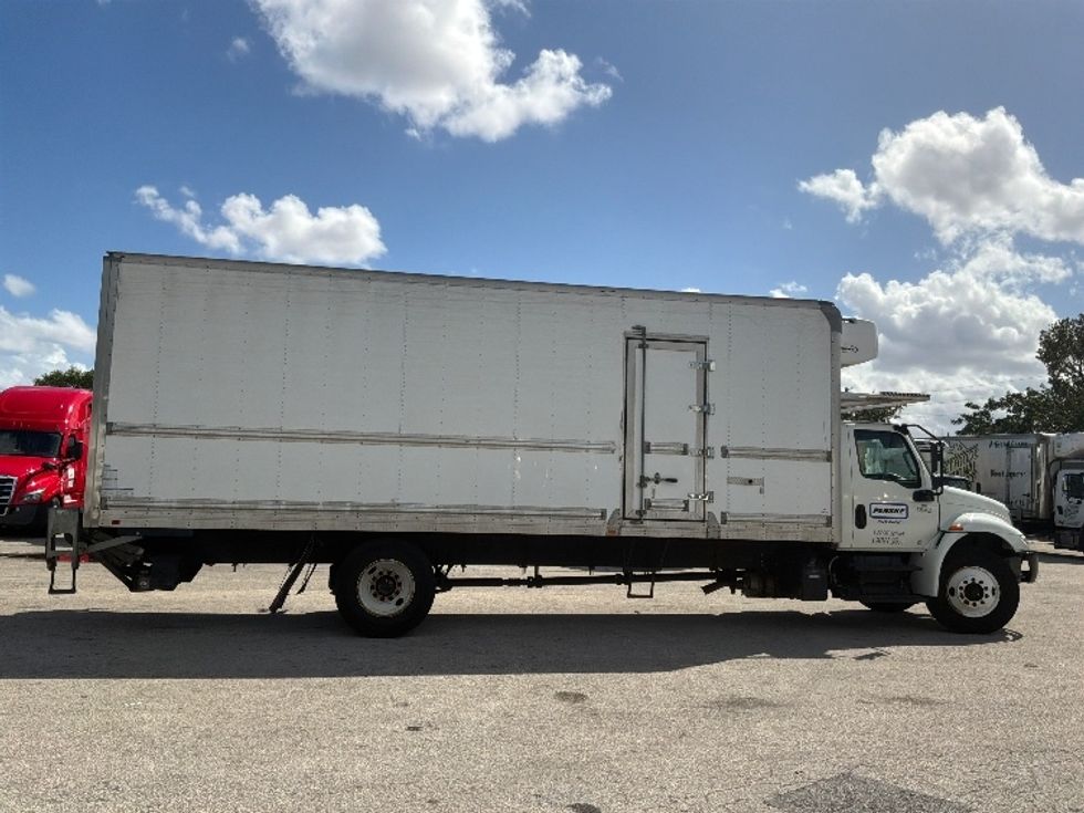 Refrigerated Truck-Light and Medium Duty Trucks-International-2020-MV607-Medley-FL-249,645\n\t\tmiles-$ 43,000 - Image 15