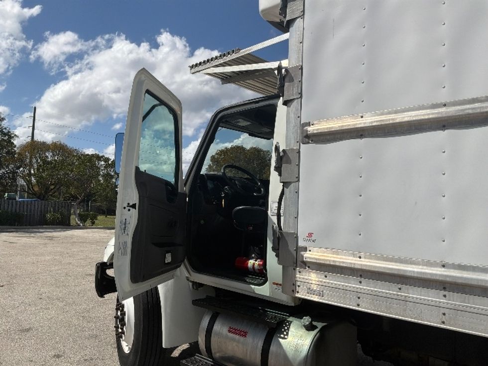 Refrigerated Truck-Light and Medium Duty Trucks-International-2020-MV607-Medley-FL-249,645\n\t\tmiles-$ 43,000 - Image 16