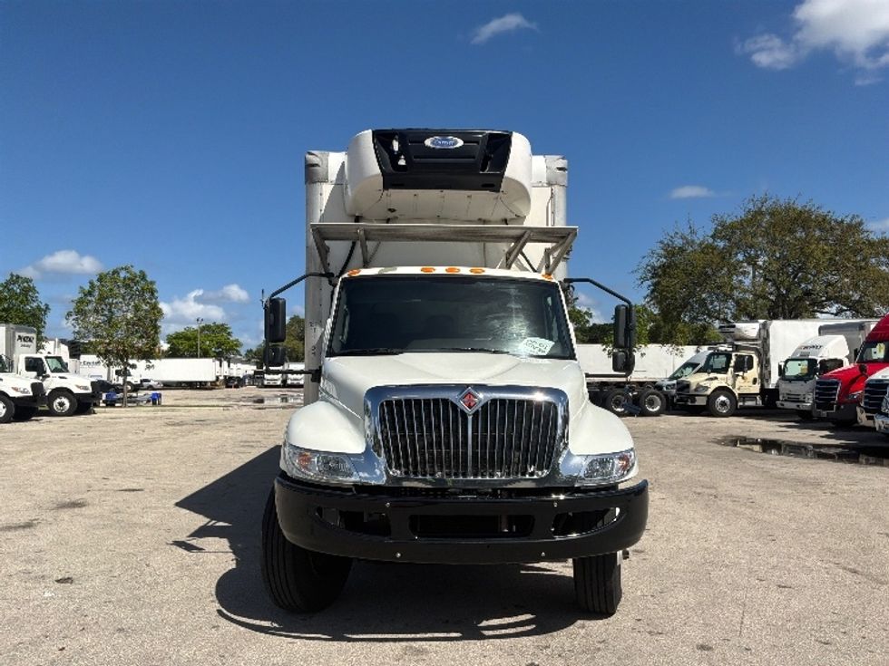 Refrigerated Truck-Light and Medium Duty Trucks-International-2020-MV607-Medley-FL-249,645\n\t\tmiles-$ 43,000 - Image 2