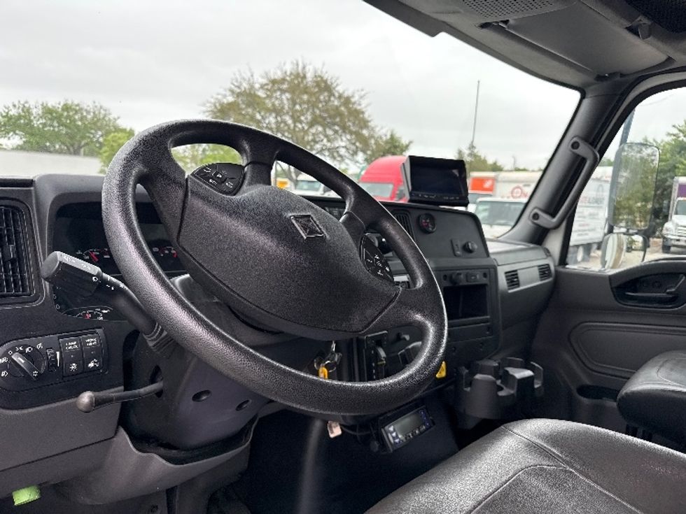 Refrigerated Truck-Light and Medium Duty Trucks-International-2020-MV607-Medley-FL-55,305\n\t\tmiles-$ 60,500 - Image 17