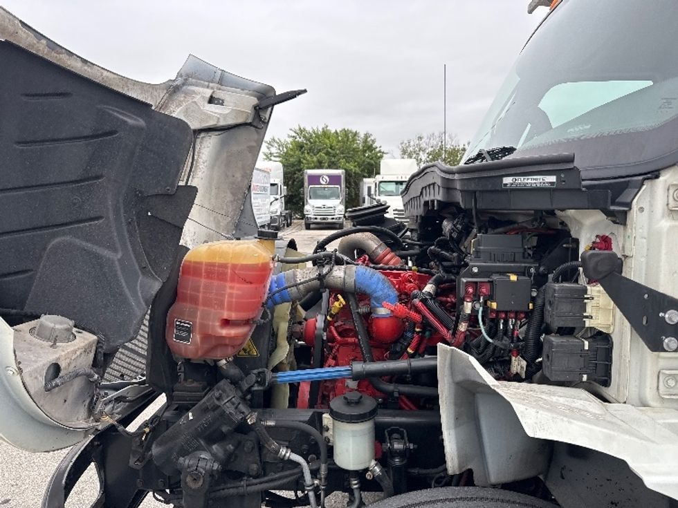 Refrigerated Truck-Light and Medium Duty Trucks-International-2020-MV607-Medley-FL-55,305\n\t\tmiles-$ 60,500 - Image 24