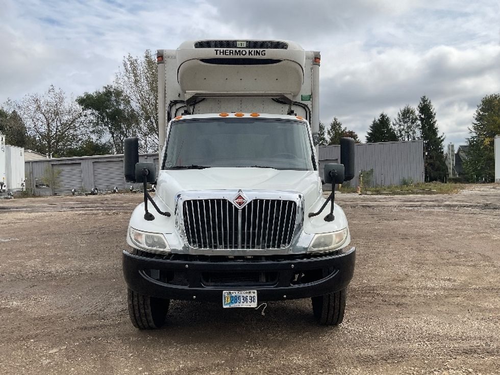 Refrigerated Truck-Light and Medium Duty Trucks-International-2020-MV607-Melrose Park-IL-324,098\n\t\tmiles-$ 26,000 - Image 2