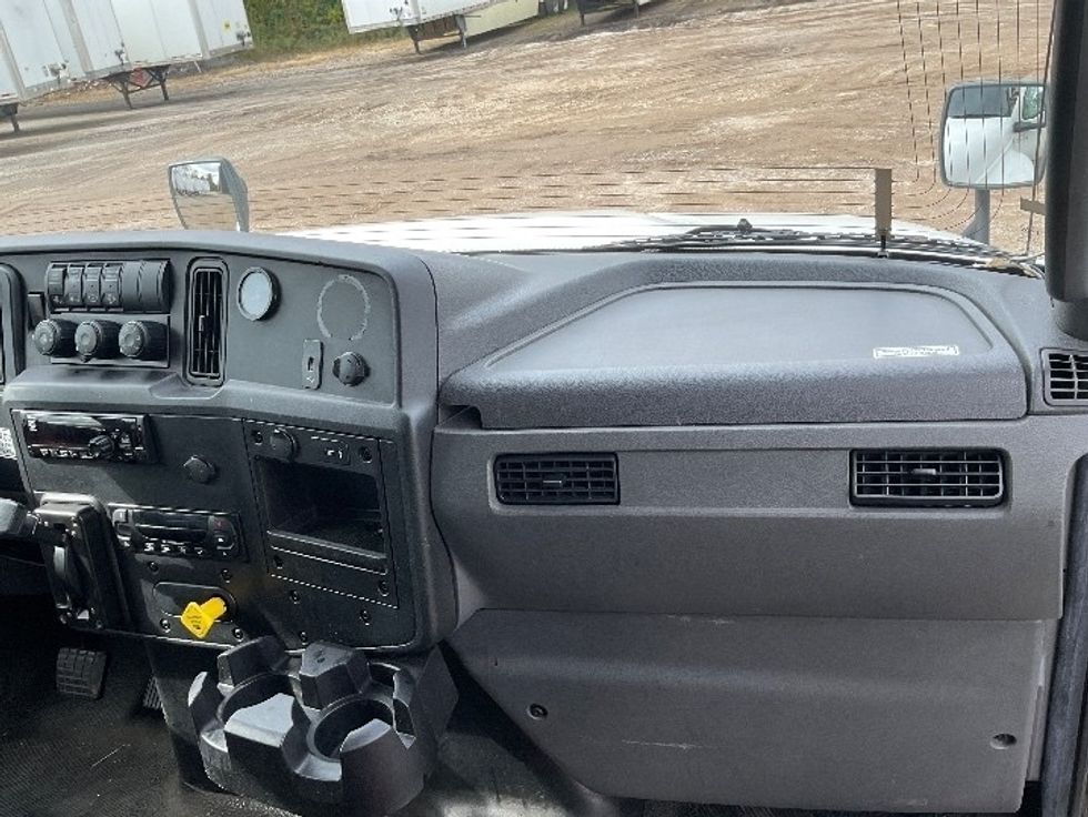 Refrigerated Truck-Light and Medium Duty Trucks-International-2020-MV607-Melrose Park-IL-324,098\n\t\tmiles-$ 26,000 - Image 21