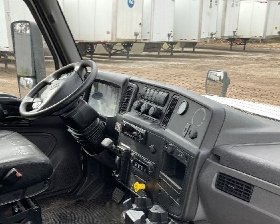 Refrigerated Truck-Light and Medium Duty Trucks-International-2020-MV607-Melrose Park-IL-324,098\n\t\tmiles-$ 26,000 - Image 22