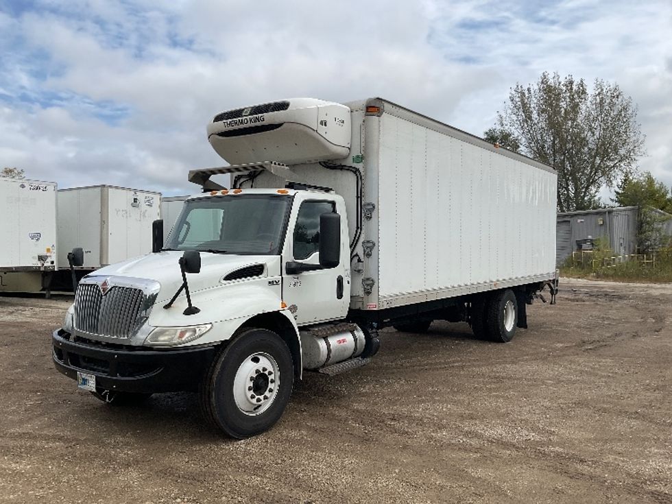 Refrigerated Truck-Light and Medium Duty Trucks-International-2020-MV607-Melrose Park-IL-324,098\n\t\tmiles-$ 26,000 - Image 3