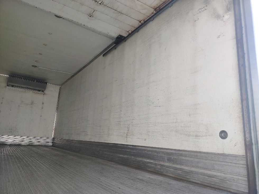 Refrigerated Truck-Light and Medium Duty Trucks-International-2020-MV607-Mississauga-ON-115,866\n\t\tkm-$ 83,000 - Image 12