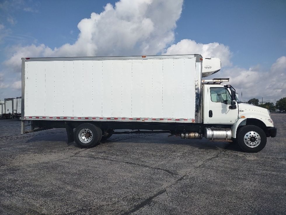 Refrigerated Truck-Light and Medium Duty Trucks-International-2020-MV607-Mississauga-ON-115,866\n\t\tkm-$ 83,000 - Image 15
