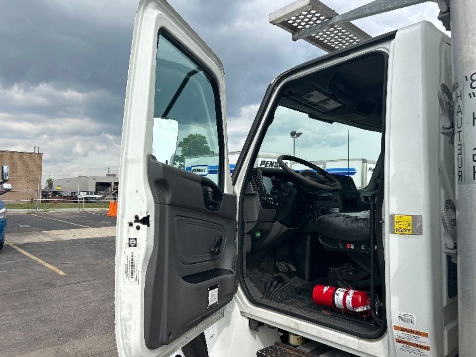 Refrigerated Truck-Light and Medium Duty Trucks-International-2020-MV607-Mississauga-ON-252,887\n\t\tkm-$ 62,500 - Image 17