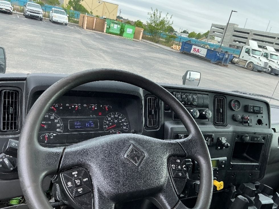 Refrigerated Truck-Light and Medium Duty Trucks-International-2020-MV607-Mobile-AL-253,150\n\t\tmiles-$ 32,000 - Image 18