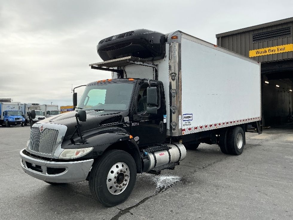 Refrigerated Truck-Light and Medium Duty Trucks-International-2020-MV607-Mobile-AL-253,150\n\t\tmiles-$ 32,000 - Image 3