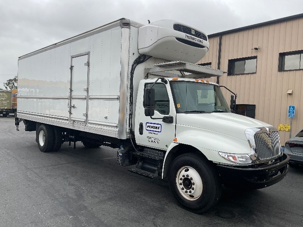 Refrigerated Truck-Light and Medium Duty Trucks-International-2020-MV607-Montebello-CA-150,250\n\t\tmiles-$ 68,250 - Image 1