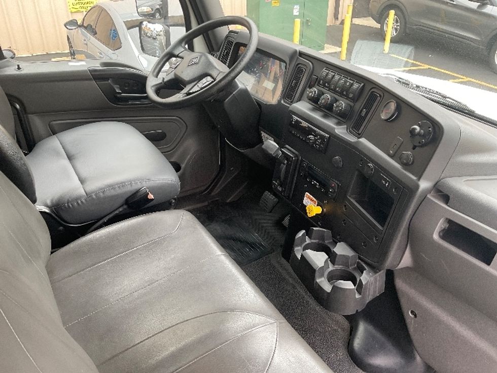 Refrigerated Truck-Light and Medium Duty Trucks-International-2020-MV607-Montebello-CA-150,250\n\t\tmiles-$ 68,250 - Image 19