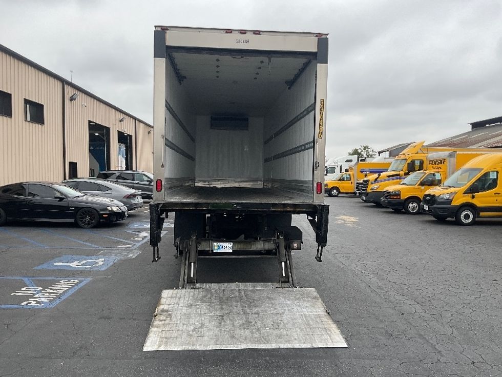 Refrigerated Truck-Light and Medium Duty Trucks-International-2020-MV607-Montebello-CA-150,250\n\t\tmiles-$ 68,250 - Image 22