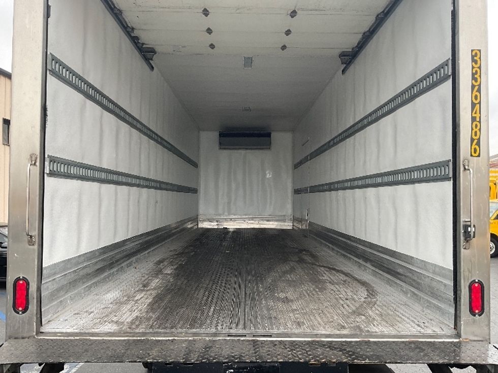 Refrigerated Truck-Light and Medium Duty Trucks-International-2020-MV607-Montebello-CA-150,250\n\t\tmiles-$ 68,250 - Image 7