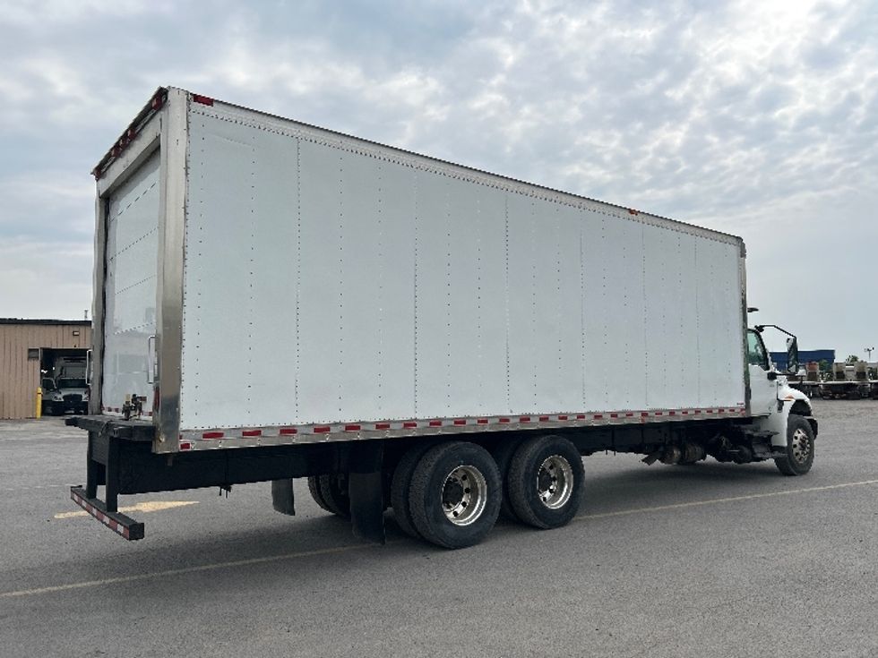 Refrigerated Truck-Light and Medium Duty Trucks-International-2020-MV607-Montreal-PQ-333,421\n\t\tkm-$ 67,000 - Image 13