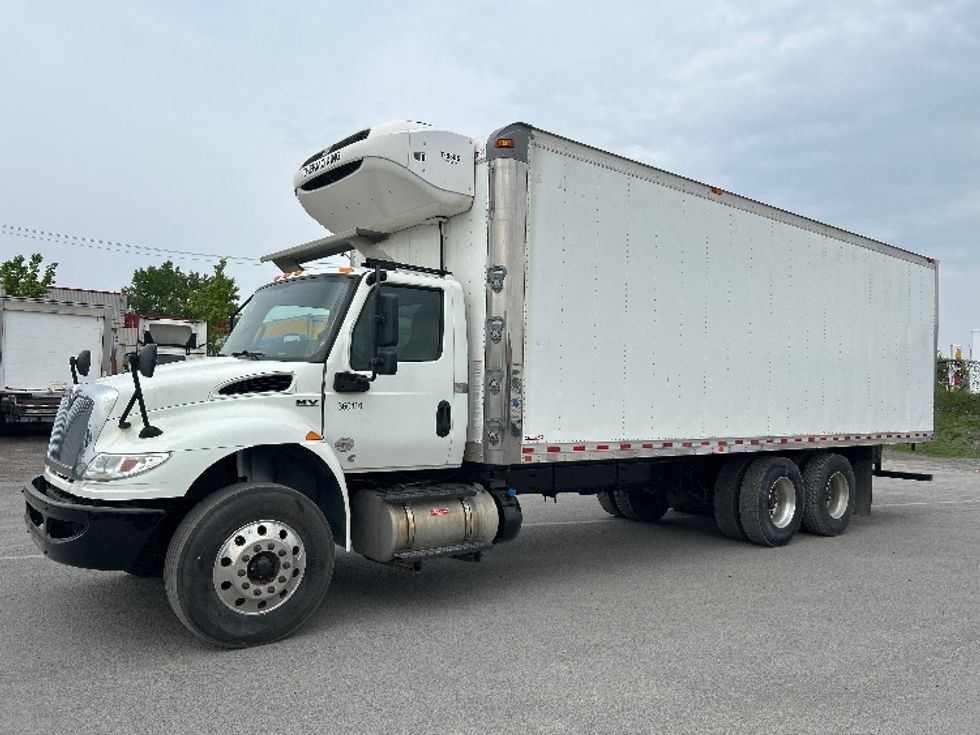 Refrigerated Truck-Light and Medium Duty Trucks-International-2020-MV607-Montreal-PQ-333,421\n\t\tkm-$ 67,000 - Image 3
