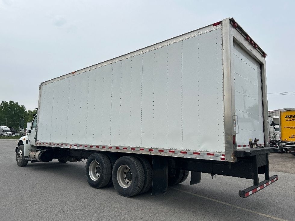 Refrigerated Truck-Light and Medium Duty Trucks-International-2020-MV607-Montreal-PQ-333,421\n\t\tkm-$ 67,000 - Image 6
