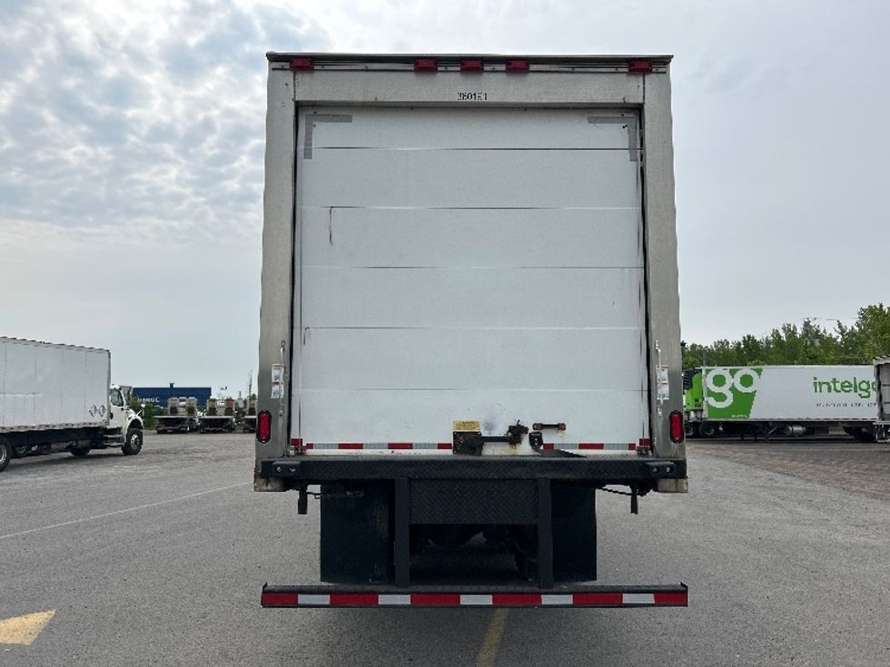 Refrigerated Truck-Light and Medium Duty Trucks-International-2020-MV607-Montreal-PQ-333,421\n\t\tkm-$ 67,000 - Image 7
